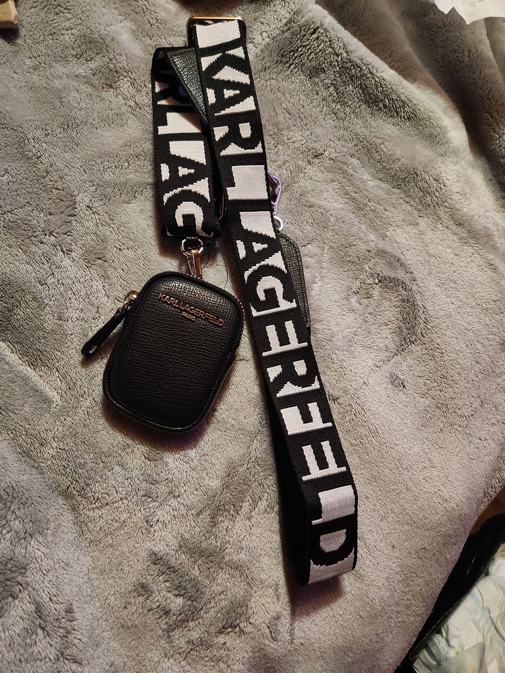 Karl Lagerfeld Black Leather Crossbody Pouch with Logo Strap